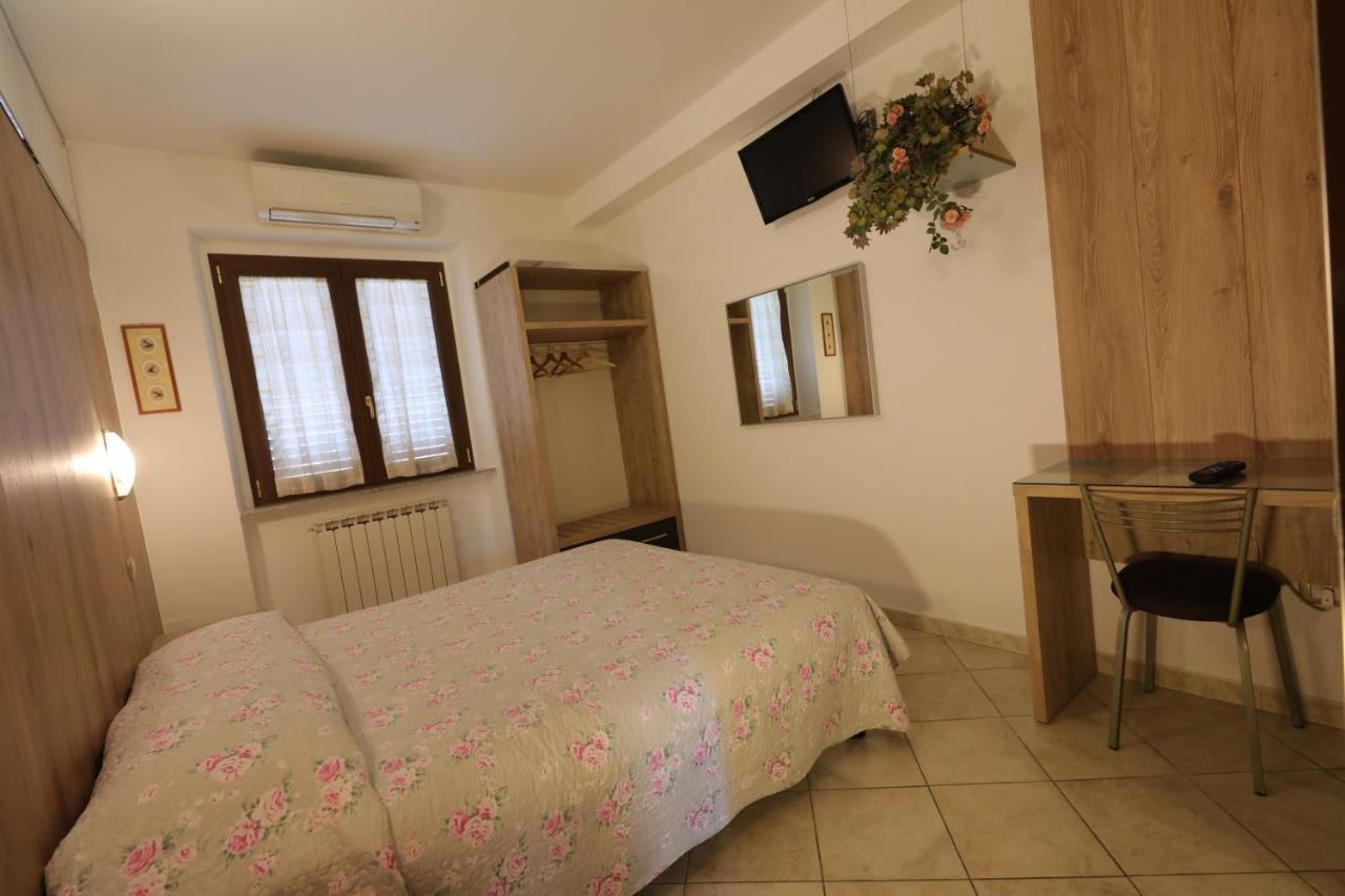 Il Villino Agriturismo B&B Belforte del Chienti Dış mekan fotoğraf